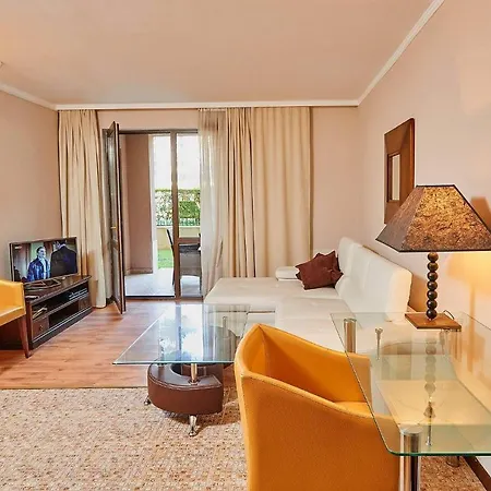 아파트 Freedom Beach With Pool, Gym And Free Transfer